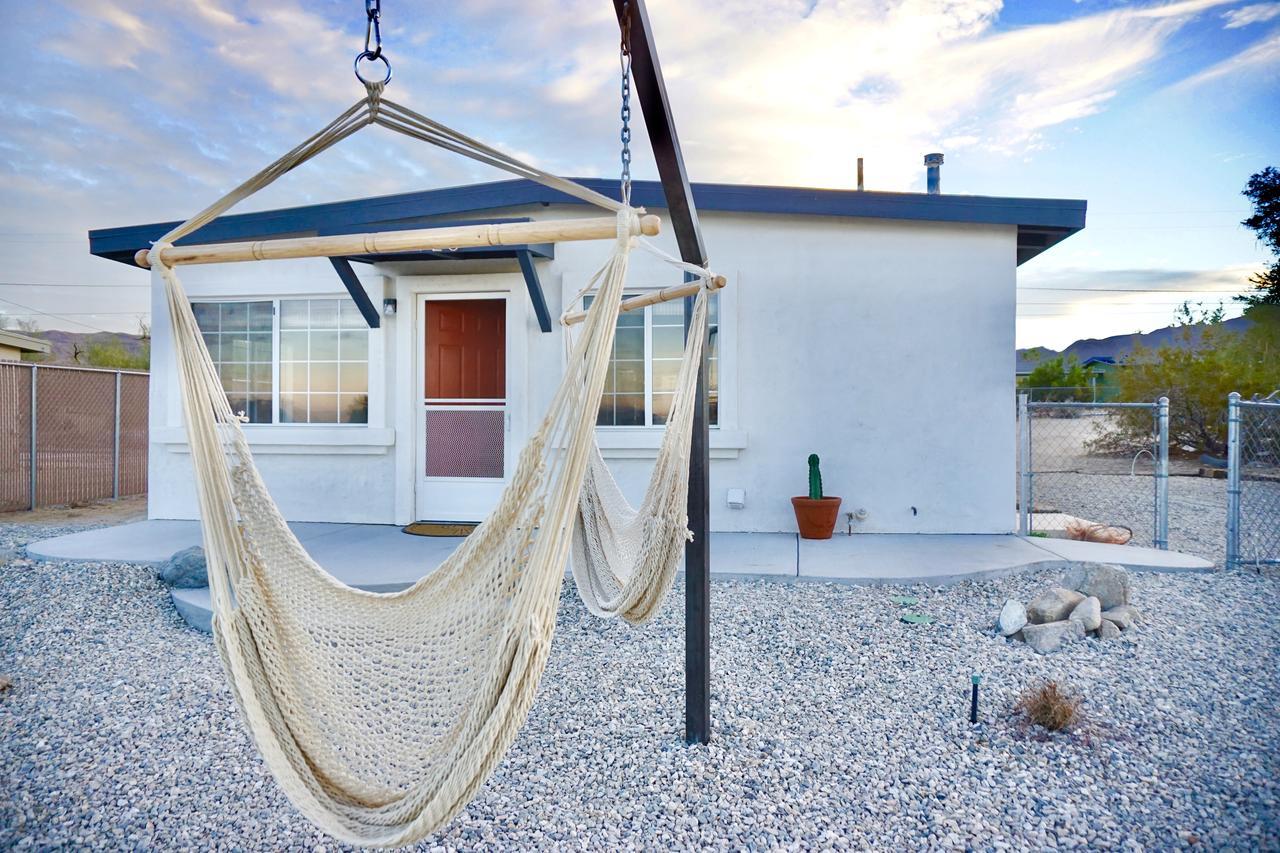 M&L Desert Cottage - 6 Min To North Entry Of Jtnp! トウェンティナイン・パームズ エクステリア 写真